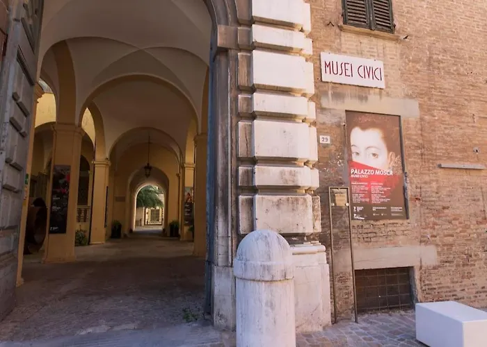 Ducale Home In Piazza Del Popolo A Pesaro