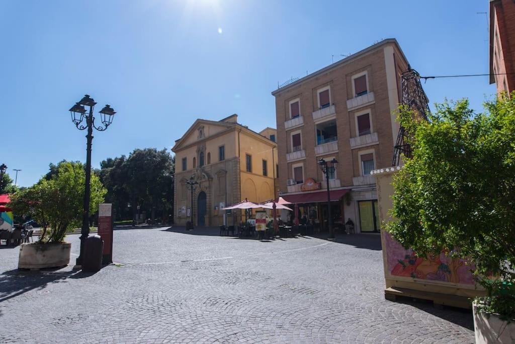 Ducale In Piazza Del Popolo A * Pesaro